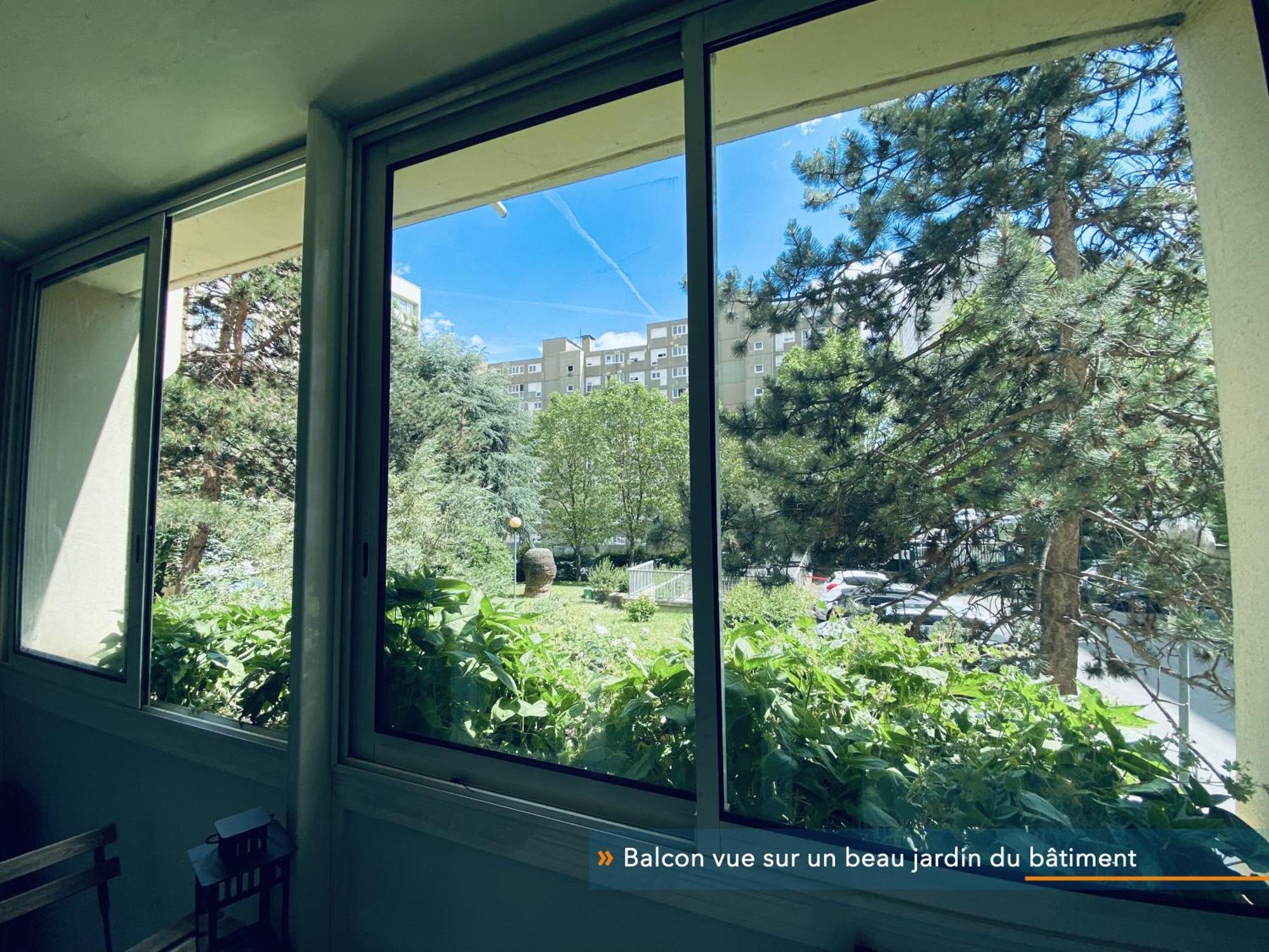 Appartement Parisien Neuf, Moderne Avec Grande Salon, 2 Chambres, 4 Lits, Parking Gratuit, 15min De Paris Et 13 Min Aeroport Orly Vitry-sur-Seine