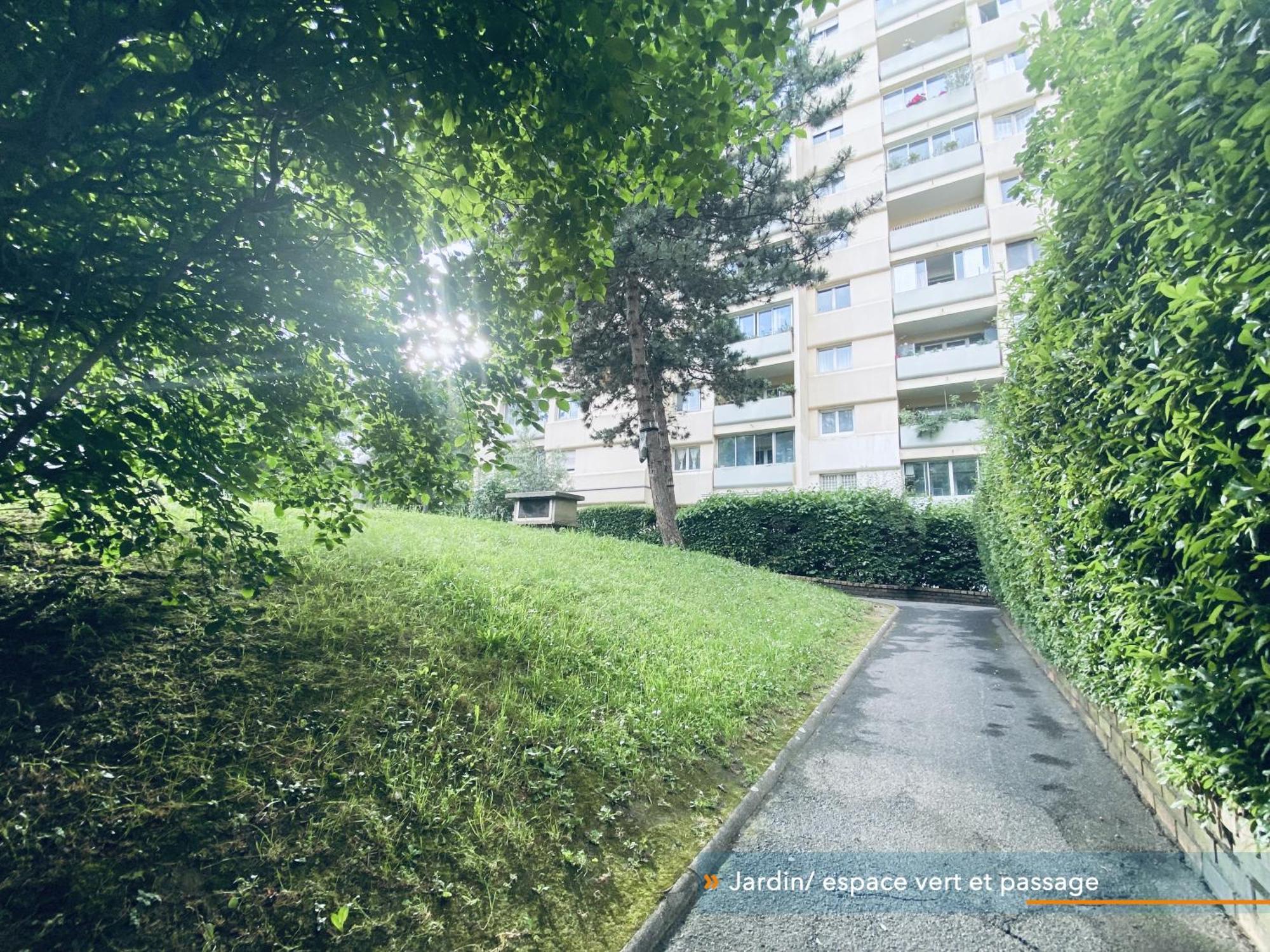 Parisien Neuf, Moderne Avec Grande Salon, 2 Chambres, 4 Lits, Parking Gratuit, 15min De Paris Et 13 Min Aeroport Orly *