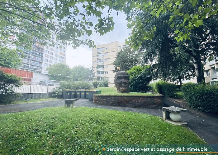 Appartement Parisien Neuf, Moderne Avec Une Grande Salon, 2 Chambres, 4 Lits, Parking Gratuit, 15Min De Paris Et 13 Min Aeroport Orly