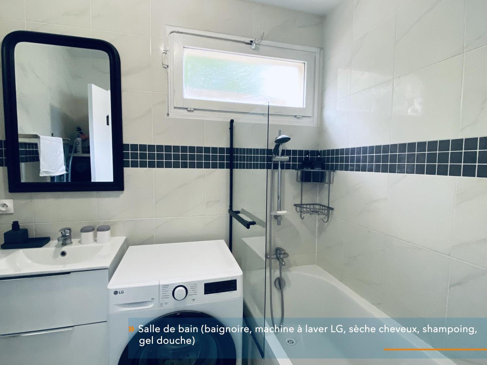 Parisien Neuf, Moderne Avec Grande Salon, 2 Chambres, 4 Lits, Parking Gratuit, 15min De Paris Et 13 Min Aeroport Orly Appartamento Vitry-sur-Seine